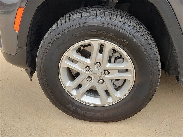 2024 Jeep Grand Cherokee Laredo