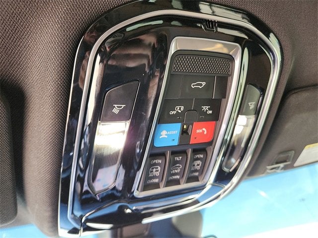 2023 Jeep Grand Cherokee Summit