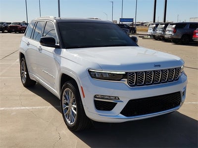 2023 Jeep Grand Cherokee Summit