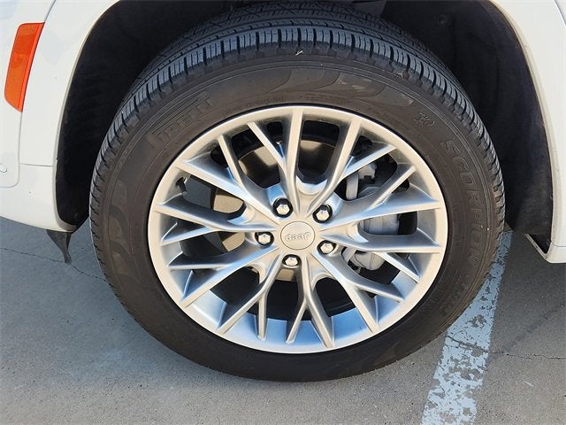 2023 Jeep Grand Cherokee Summit