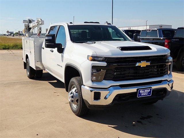 2025 Chevrolet Silverado 3500 HD Chassis Cab Work Truck