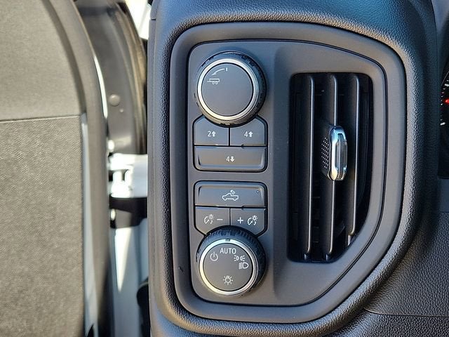 2026 Chevrolet Silverado 3500 HD WT DRW