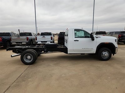 2026 GMC Sierra 3500 HD Chassis Cab Pro