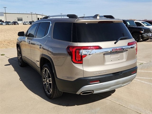 2022 GMC Acadia SLT