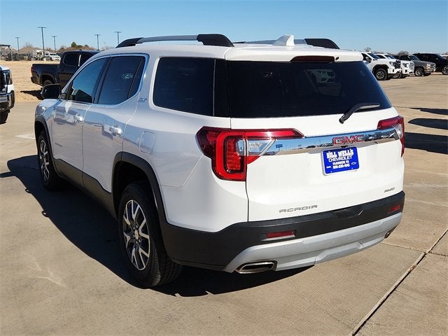 2023 GMC Acadia SLT