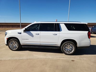 2022 GMC Yukon XL SLT