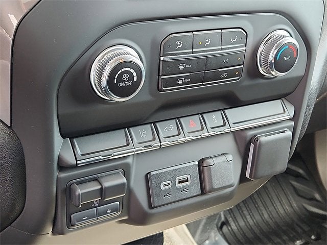 2025 GMC Sierra 2500 HD Pro