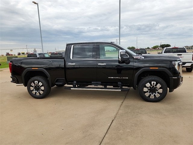 2025 GMC Sierra 2500 HD Denali