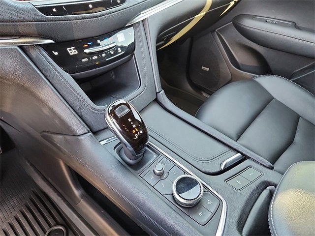 2021 Cadillac XT5 Luxury