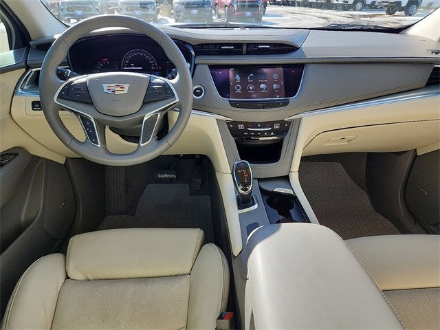 2017 Cadillac XT5 Luxury FWD