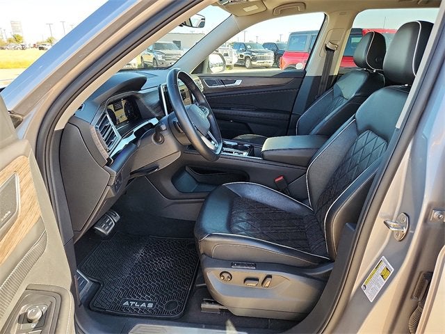 2024 Volkswagen Atlas 2.0T SEL Premium R-Line