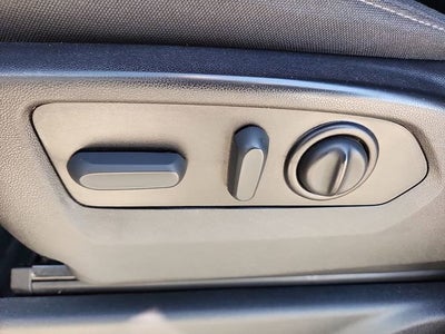 2022 Chevrolet Silverado 1500 LTD LT (2FL)