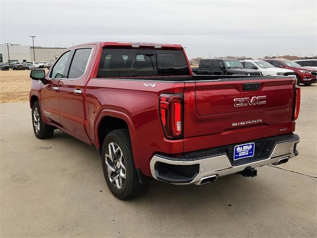 2025 GMC Sierra 1500 SLT