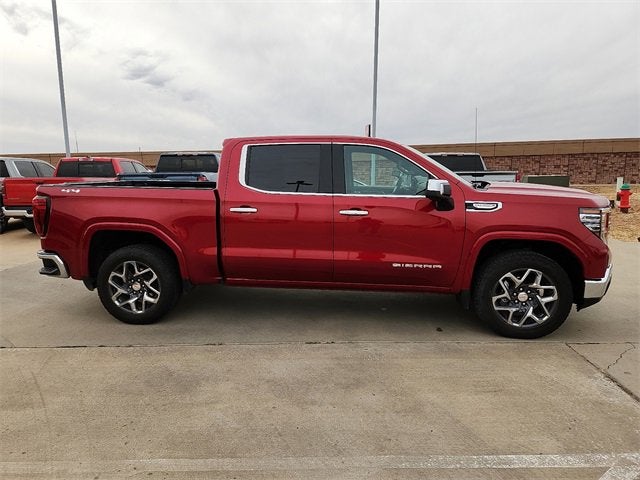 2025 GMC Sierra 1500 SLT
