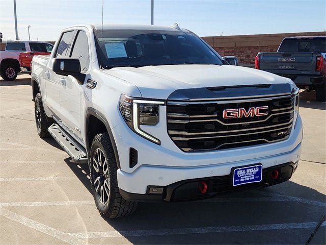 2023 GMC Sierra 1500 AT4