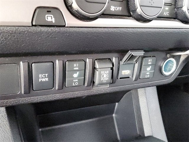 2023 Toyota Tacoma 2WD SR5