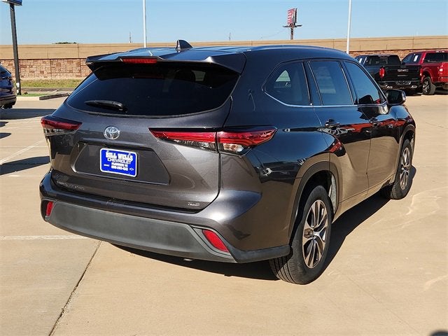 2021 Toyota Highlander XLE