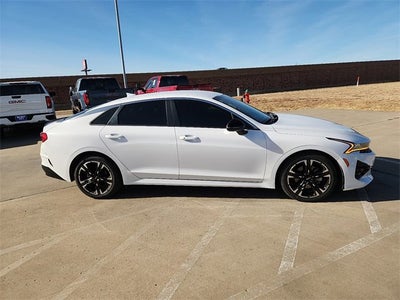 2022 Kia K5 GT-Line
