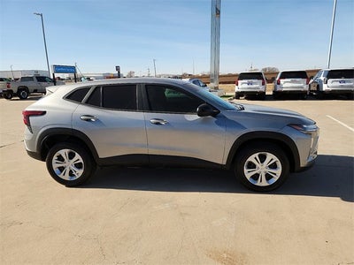 2024 Chevrolet Trax LS