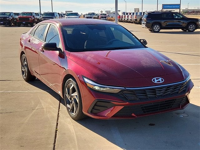 2025 Hyundai Elantra SEL Sport