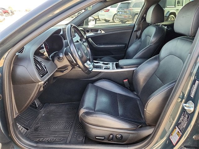 2022 Kia Stinger GT1