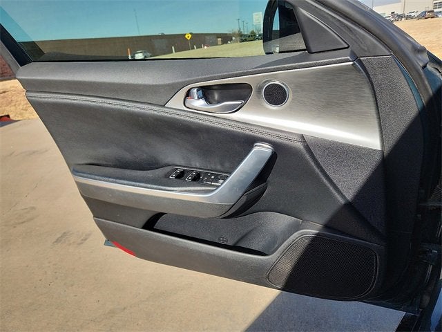 2022 Kia Stinger GT1