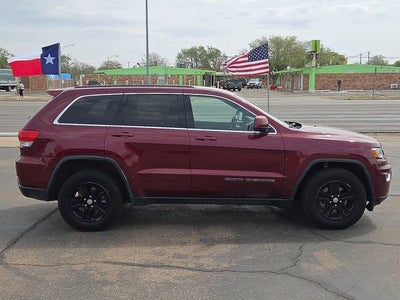 2017 Jeep Grand Cherokee Laredo