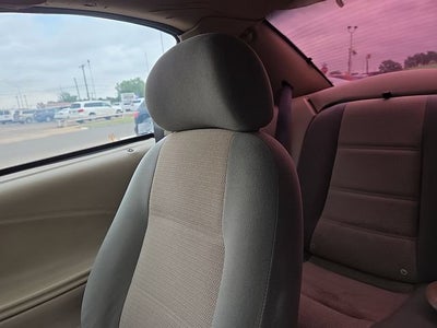 2004 Ford Mustang Standard