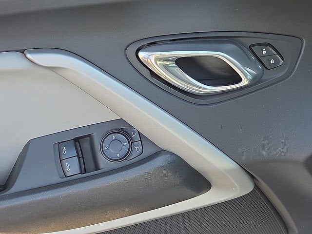 2017 Chevrolet Camaro 1LT