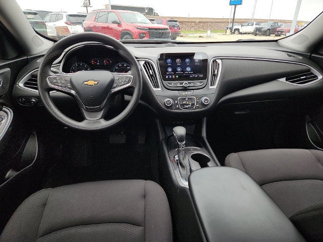 2025 Chevrolet Malibu LS