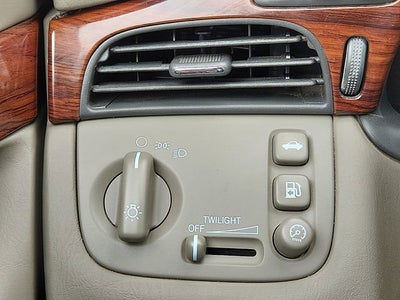 2002 Cadillac Deville Base