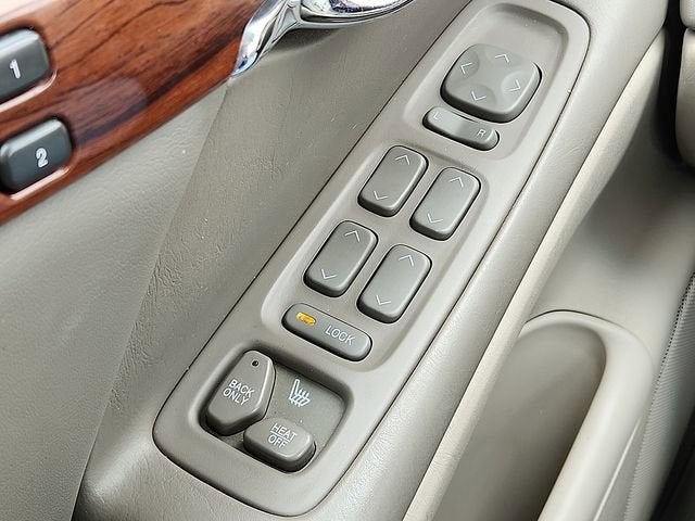 2002 Cadillac Deville Base