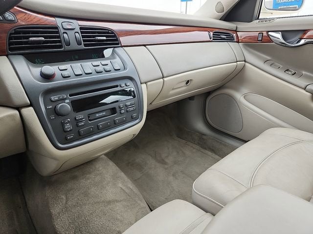 2002 Cadillac Deville Base