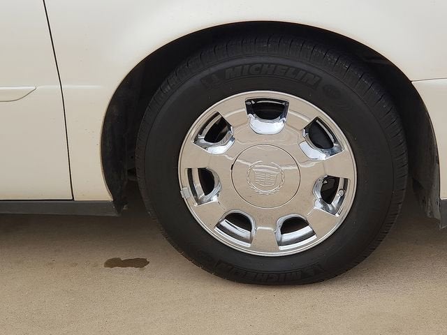 2002 Cadillac Deville Base