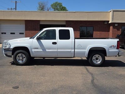 2004 Chevrolet Silverado 2500 HD LS