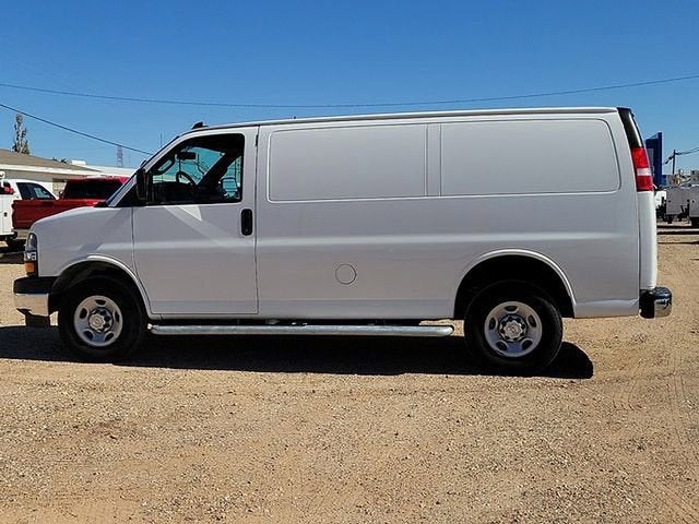 2024 Chevrolet Express Cargo 2500 WT