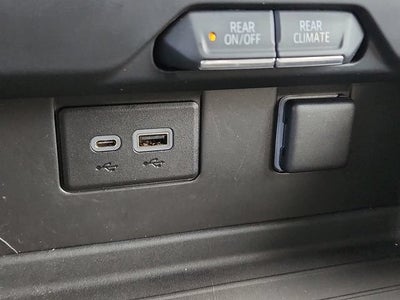 2021 GMC Yukon SLE