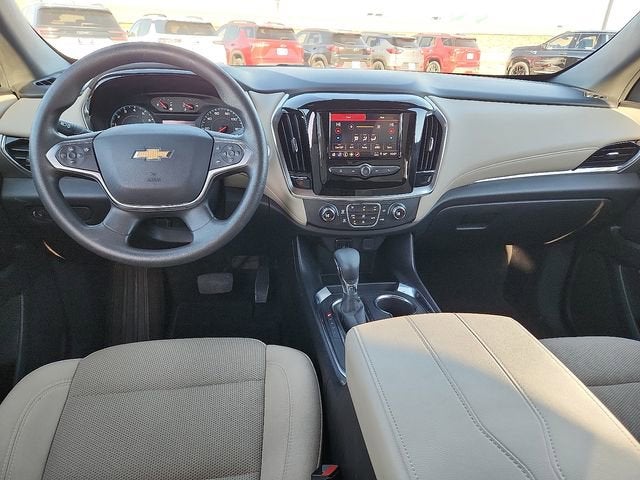 2023 Chevrolet Traverse LS