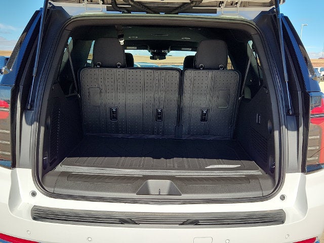 2027 Chevrolet Suburban LS