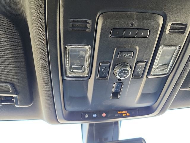 2022 Chevrolet Suburban Premier