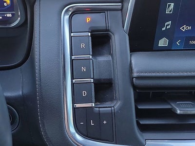 2023 Chevrolet Suburban High Country