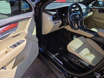 2019 Cadillac XT5 Luxury FWD