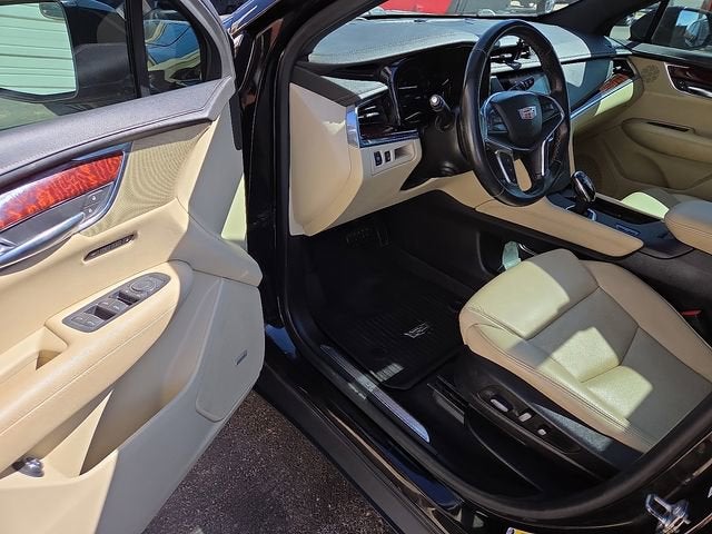 2019 Cadillac XT5 Luxury FWD