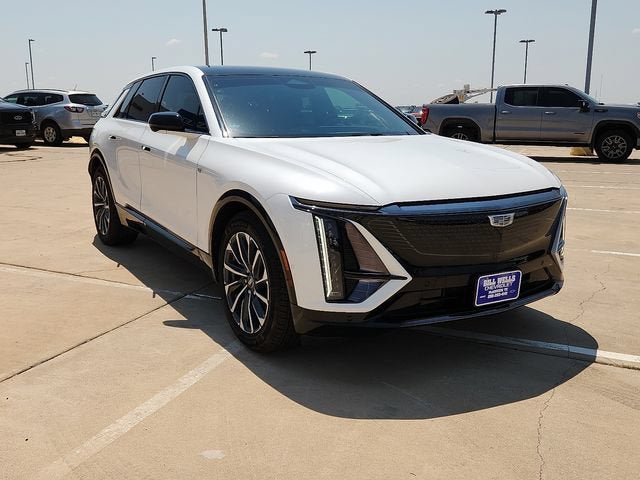 2024 Cadillac LYRIQ Sport 1