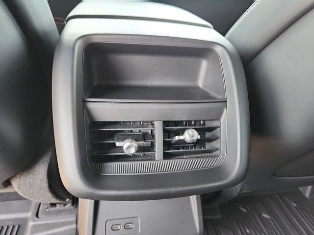 2024 Cadillac LYRIQ Sport 1