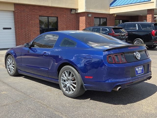 2014 Ford Mustang V6