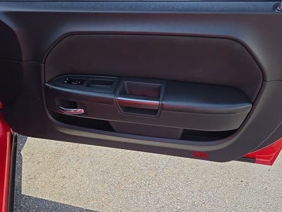2014 Dodge Challenger SXT
