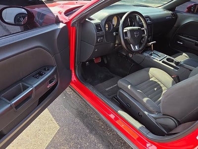 2014 Dodge Challenger SXT