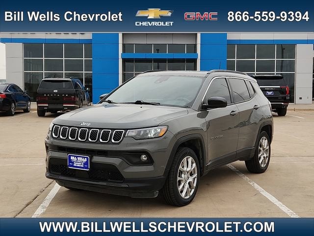 2024 Jeep Compass Latitude Lux