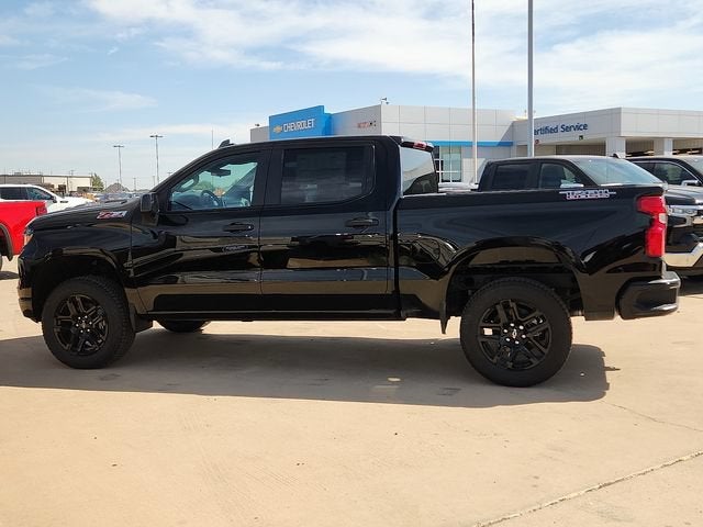 2026 Chevrolet Silverado 1500 Custom Trail Boss - Photo 2